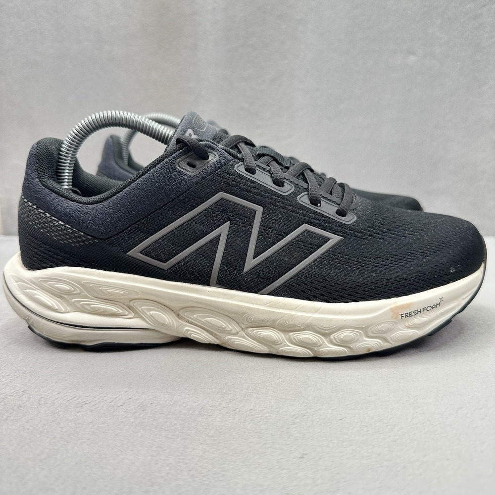 Womens Size 9.5 (D) New Balance Fresh Foam X 860 V14 Shoes Black Phantom Running